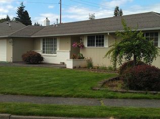 1067 NE 22nd St, Gresham, OR 97030