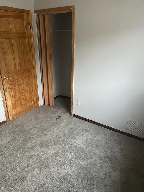 3 bed, 960 sqft, $1,500 — Photo 4
