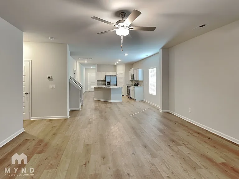 159 Olde Hearth Rd — Photo 6