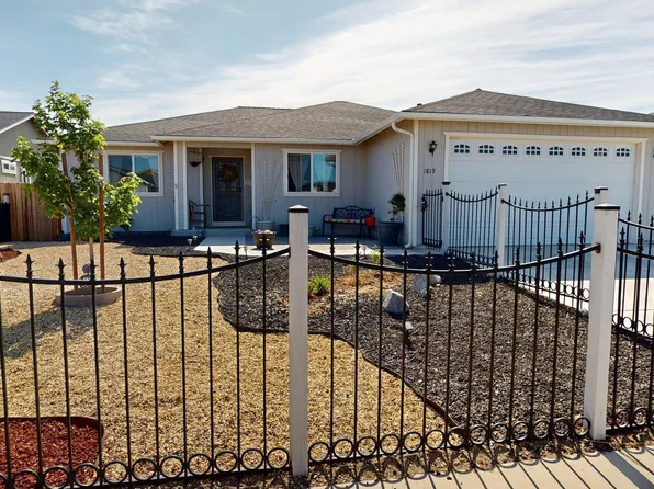 1819 Endeavor Ln, Fernley, NV 89408