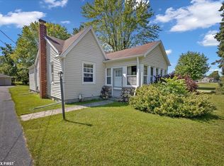 8310 Grace St, Shelby Township, MI 48317