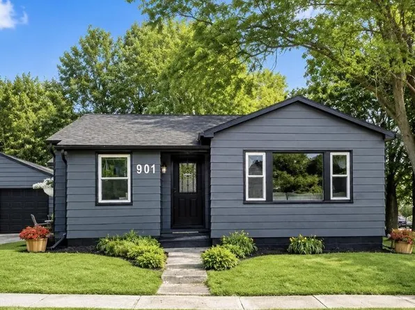 901 Clark STREET, Watertown, WI 53094