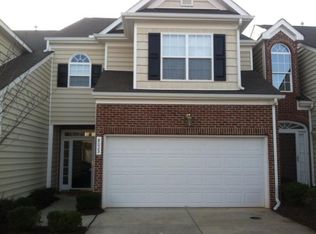 8025 Thrush Ridge Ln, Raleigh, NC 27615