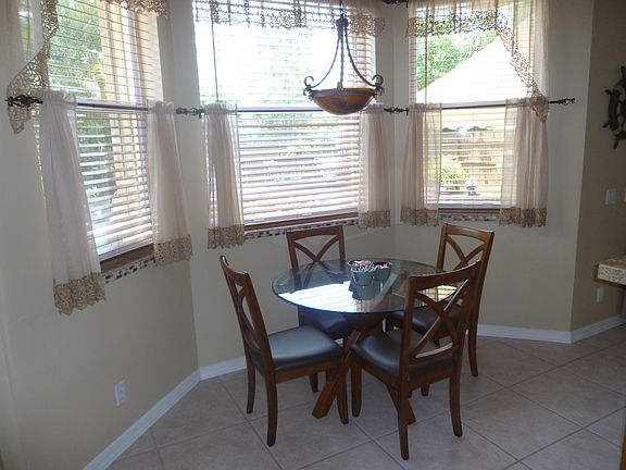4th image of 7001 Chesapeake Cir