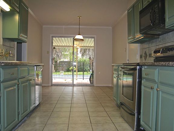 5th image of 5965 Woodway Dr