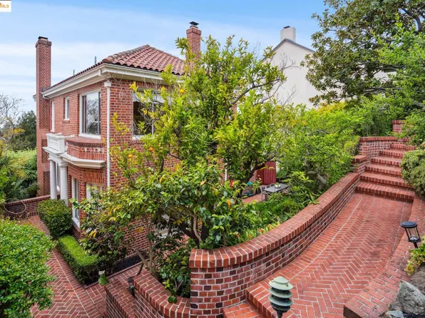 80 Oak Ridge Rd, Berkeley, CA 94705