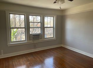 5209 J St APT 4, Little Rock, AR 72205