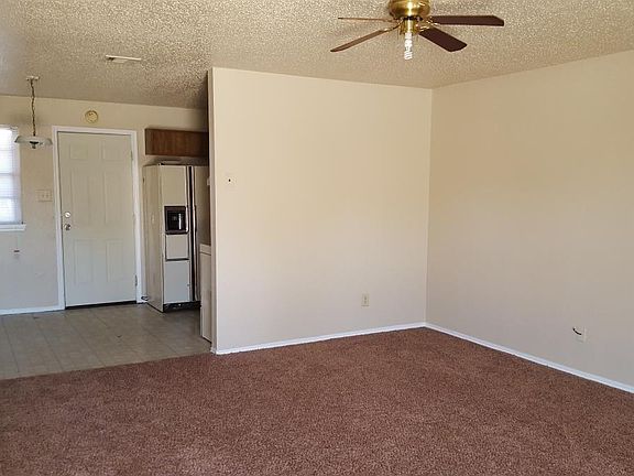 2nd image of 7917 NW Crossland Cir