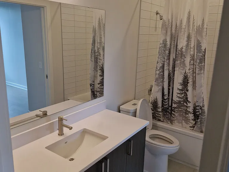 360 Deschatelets Ave #104 — Photo 11