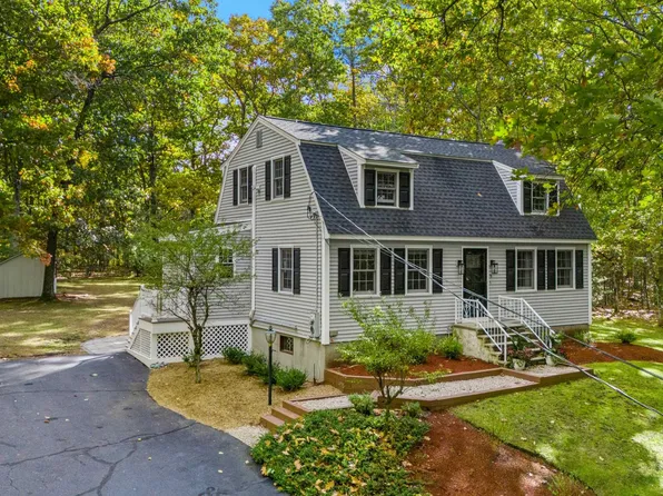 78 N. Lowell Road, Windham, NH 03087