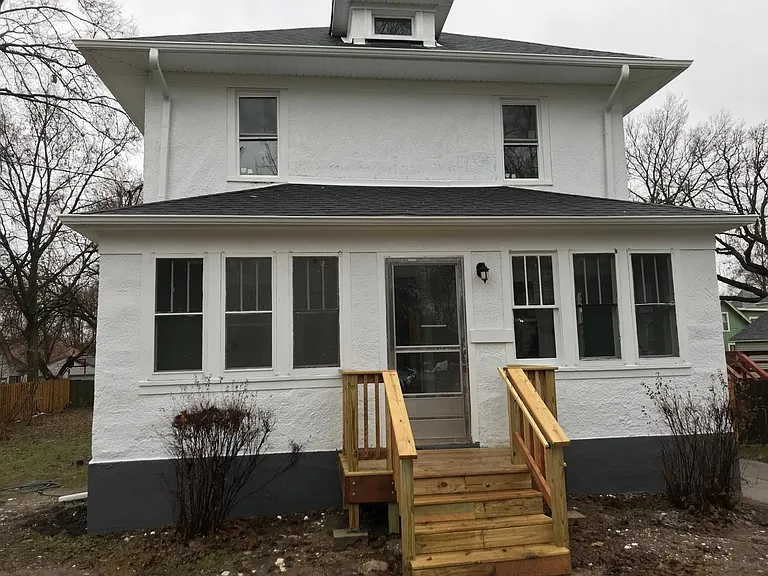 636 N Grove Ave #1 — Photo 8