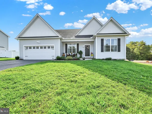 156 Oxford Blvd, New Oxford, PA 17350