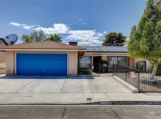 2532 Winwood St, Las Vegas, NV 89108