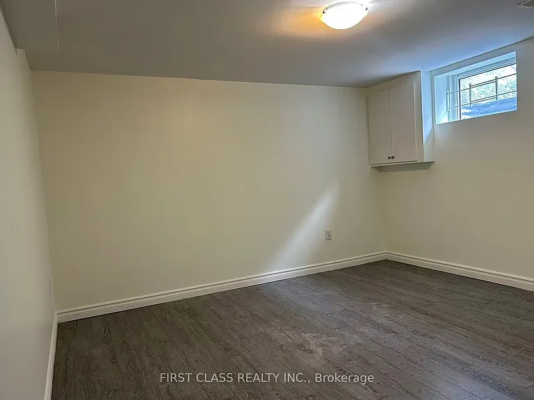 448 Elmwood Ave — Photo 11