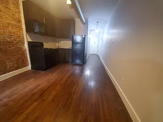 Rented by Empire Deeds LLC 