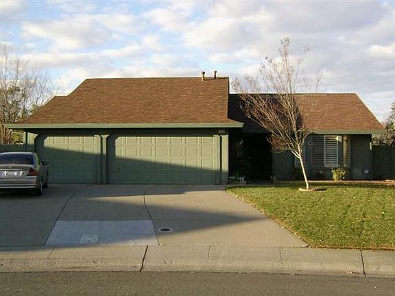 3rd image of 7968 Cresentdale Way