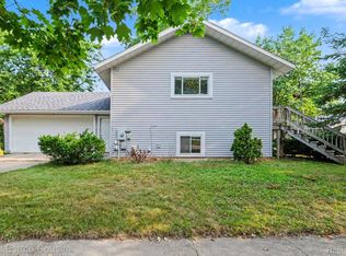 300 Kent St, Durand, MI 48429