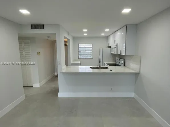9460 Tangerine Pl APT 404, Fort Lauderdale, FL 33324
