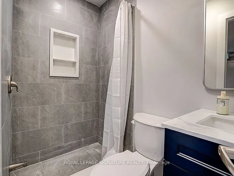 252 Annette St #5 — Photo 19