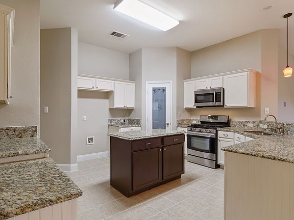 2nd image of 1513 Hollyhock Ct
