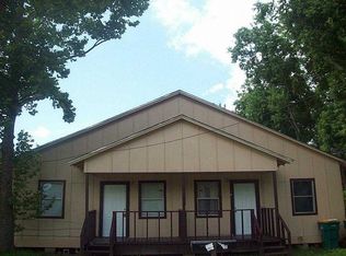 215 Stimpson St, Baytown, TX 77520