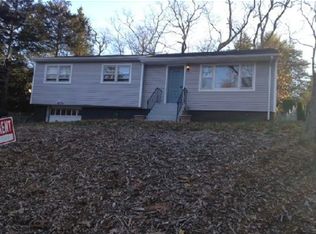 18 Sioux Ave, Oakland, NJ 07436