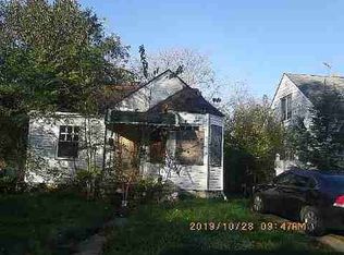 19441 Glastonbury Rd, Detroit, MI 48219