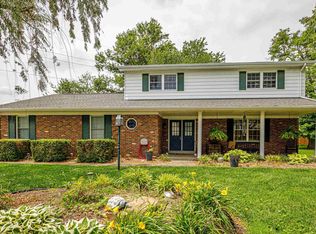 10933 Williamsburg Ct, Newburgh, IN 47630