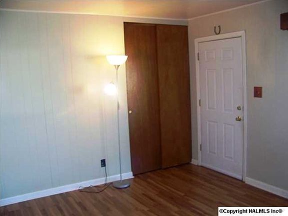 3rd image of 3517 Gesman Pl SW