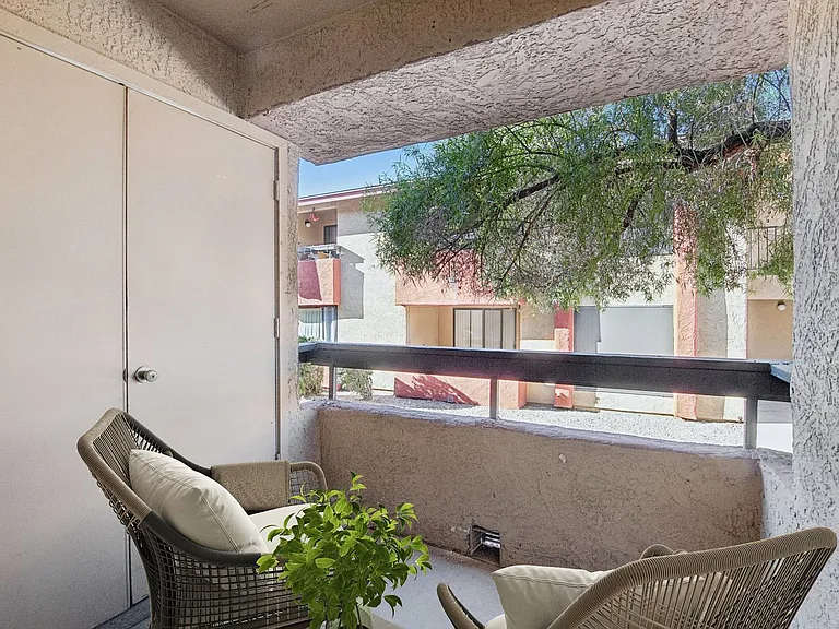 Foothills at the Preserve Apartments — Photo 45