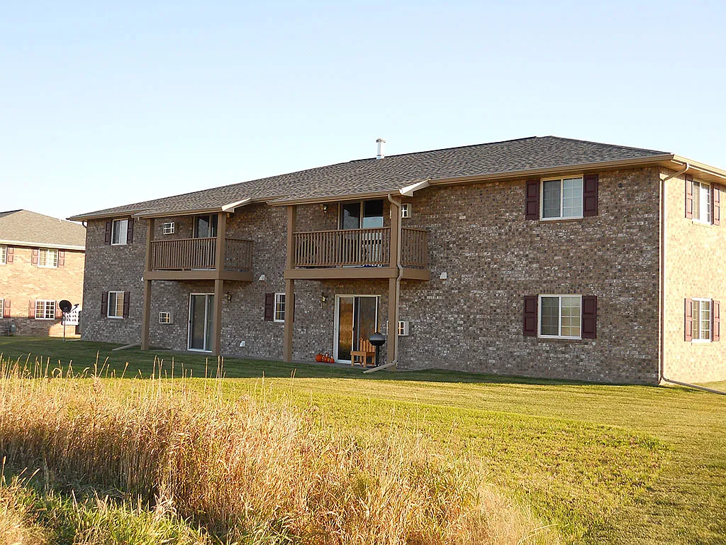Westwind Estates — Photo 2