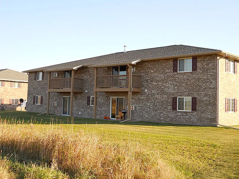 Westwind Estates — Photo 2