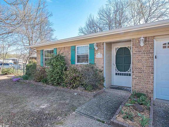 2nd image of 612 Pembroke Dr