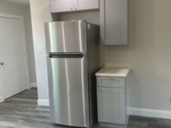 5th image of 1108 Weber St #A