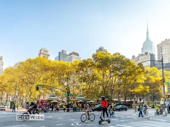 146 East 46th Street image 9 of 10