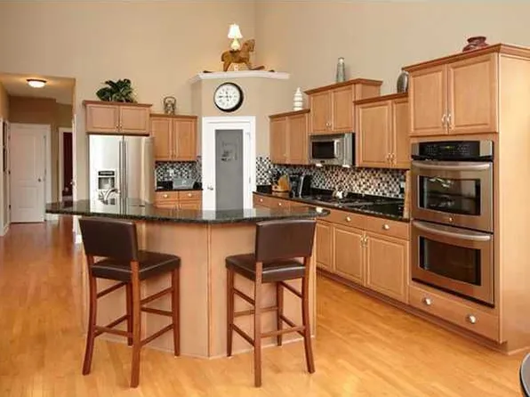 13127 Wilhoyte Ct, Prospect, KY 40059