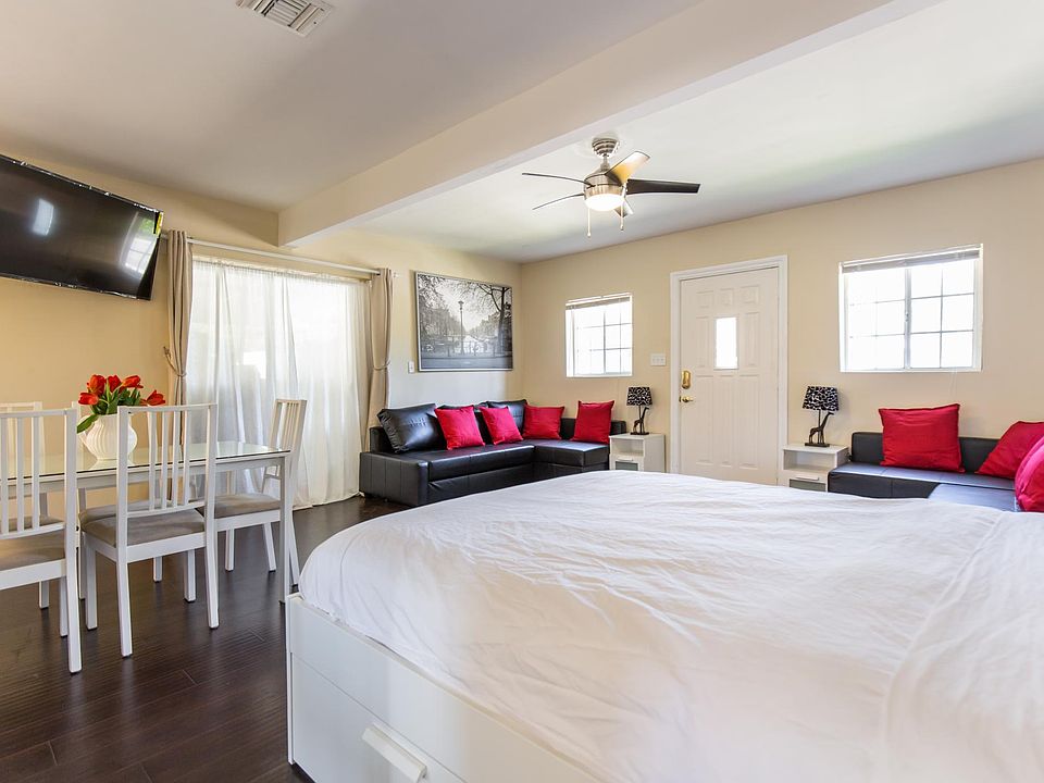1st image of 19222 Topham St #B