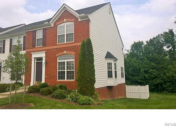2nd image of 932 Wellston Ct #932