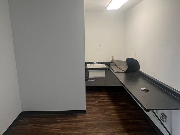 4th image of 8603 W Greenfield Ave APT 2