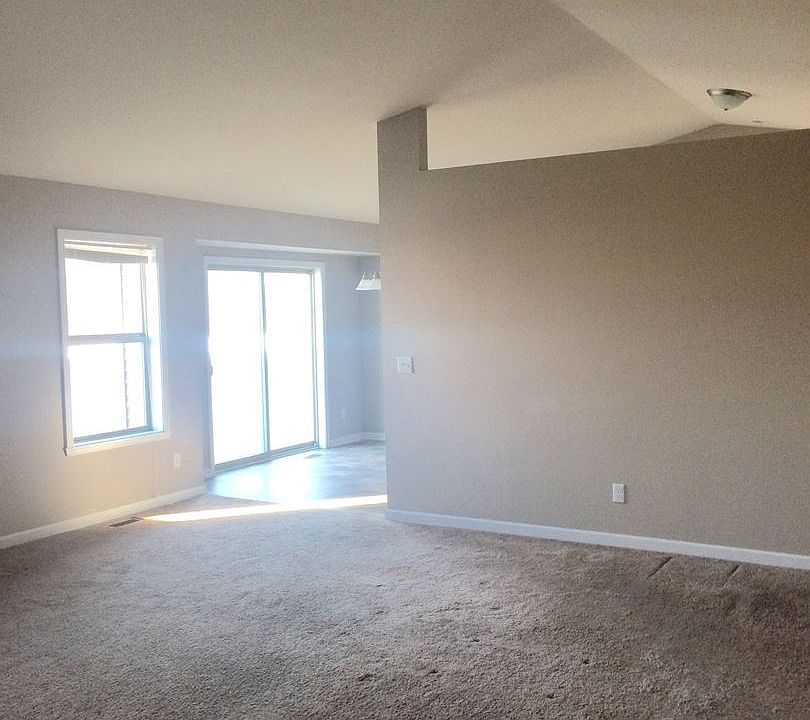 2nd image of 1916 Burnett Dr