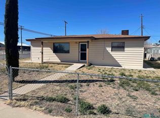 801 Sandia St, Carlsbad, NM 88220
