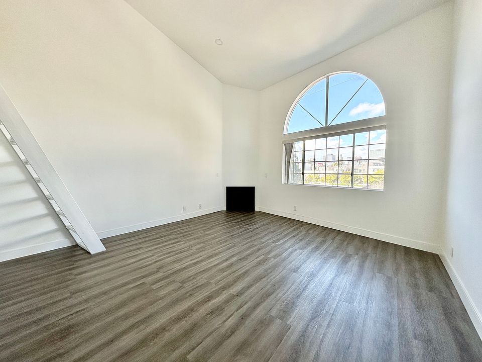 1st image of 1811 Malcolm Ave APT 8