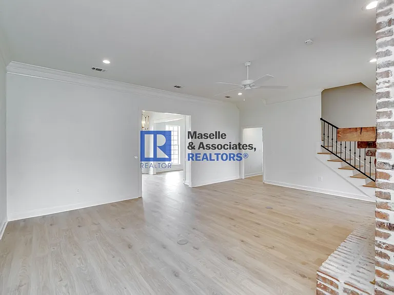200 Cripple Creek Rd — Photo 36