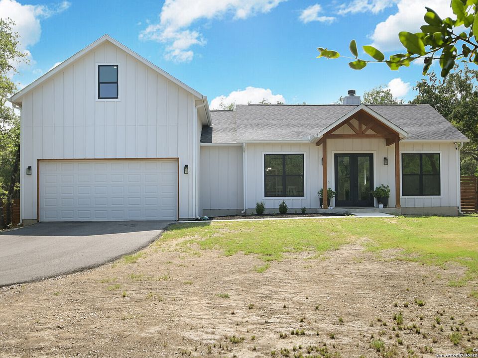 1st image of 28912 WATERVIEW DR