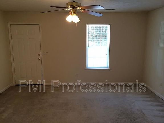 2nd image of 8482 Burleson Ln