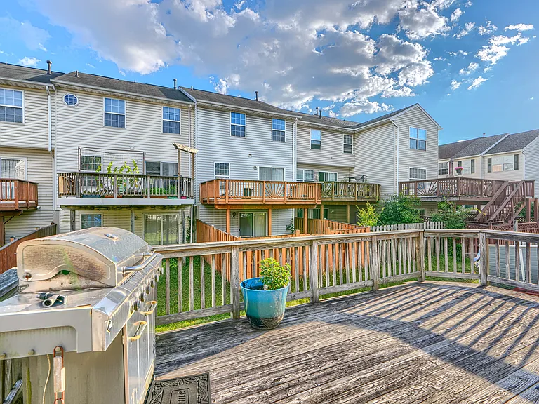 5035 Bridgeford Cir — Photo 10
