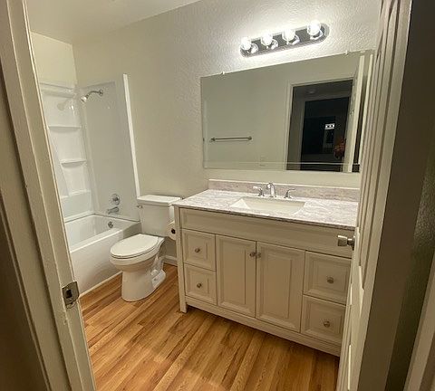 2nd image of 1515 N Sierra Way #12