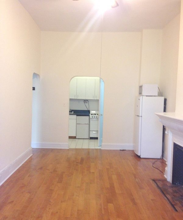 1st image of 6 W 90th St APT 5