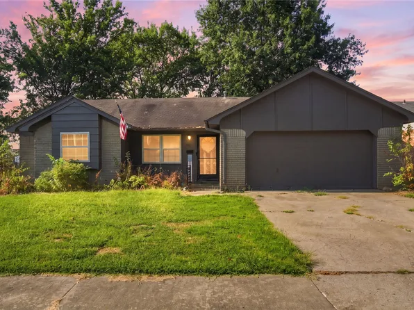 1101 W 14th Pl, Claremore, OK 74017