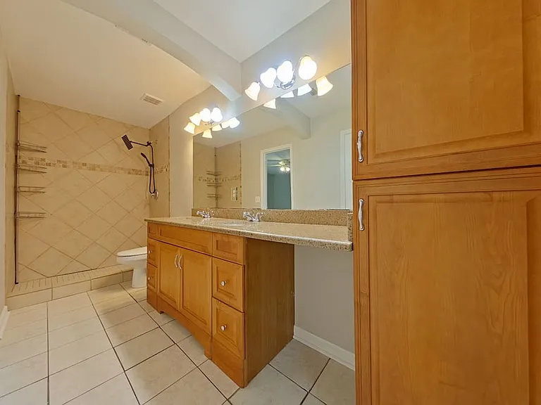 107 Skinner Cir — Photo 11